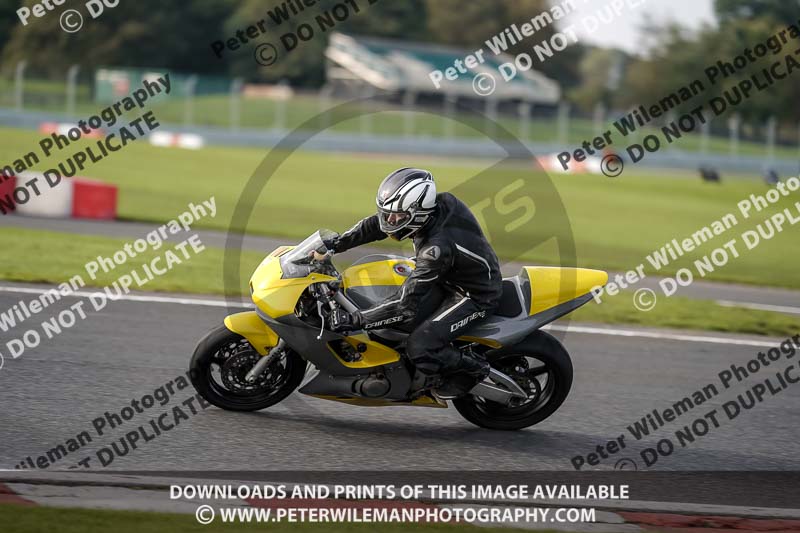 anglesey;brands hatch;cadwell park;croft;donington park;enduro digital images;event digital images;eventdigitalimages;mallory;no limits;oulton park;peter wileman photography;racing digital images;silverstone;snetterton;trackday digital images;trackday photos;vmcc banbury run;welsh 2 day enduro